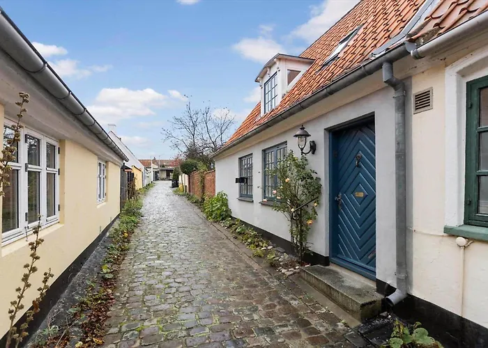 Ae282-marstal-dronningestraede-8