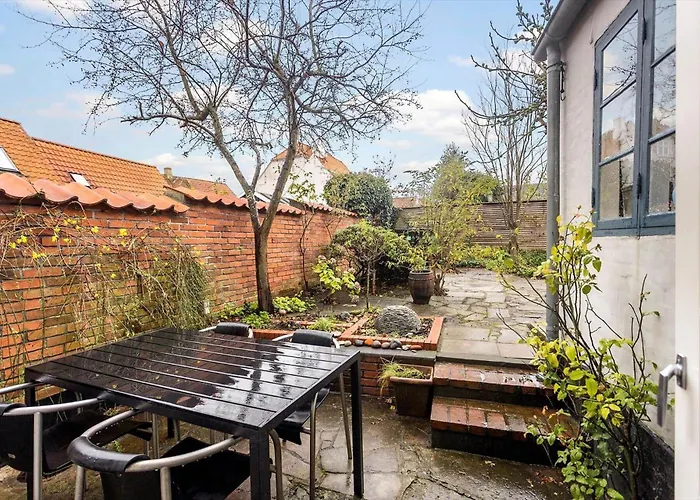 Ae282-marstal-dronningestraede-8 *